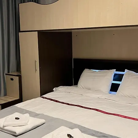 Ana Lux Appartement *